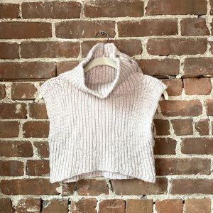 NFP cropped sweater vest in lilac. Size 1/2